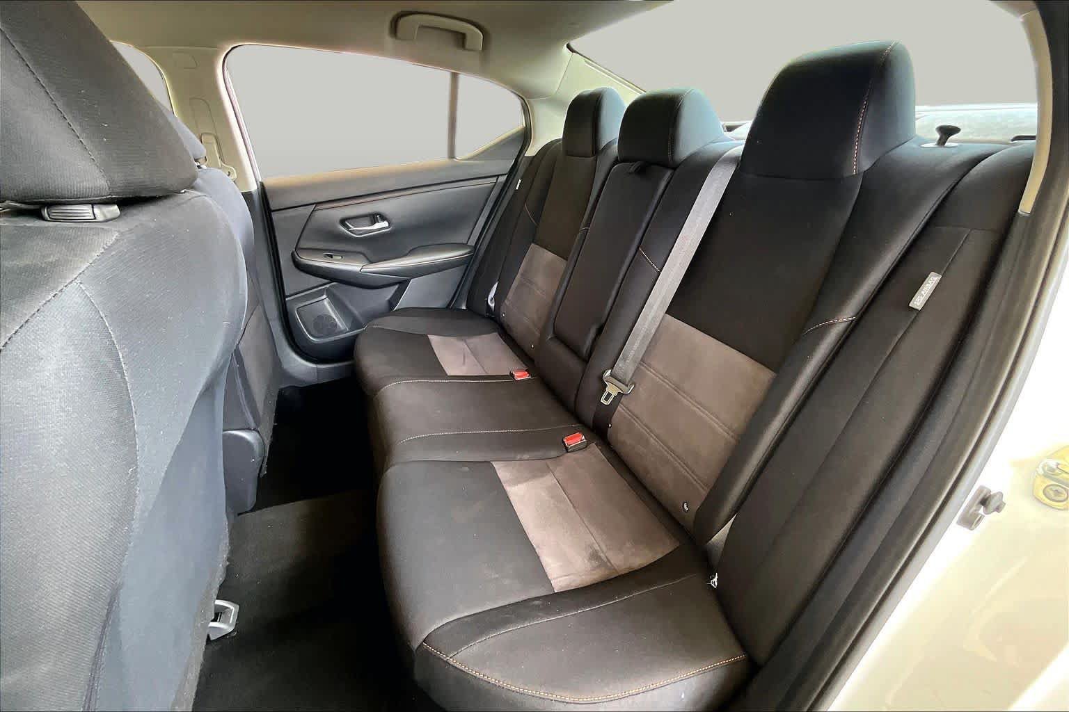 Used 2021 Nissan Sentra SR FWD image 19