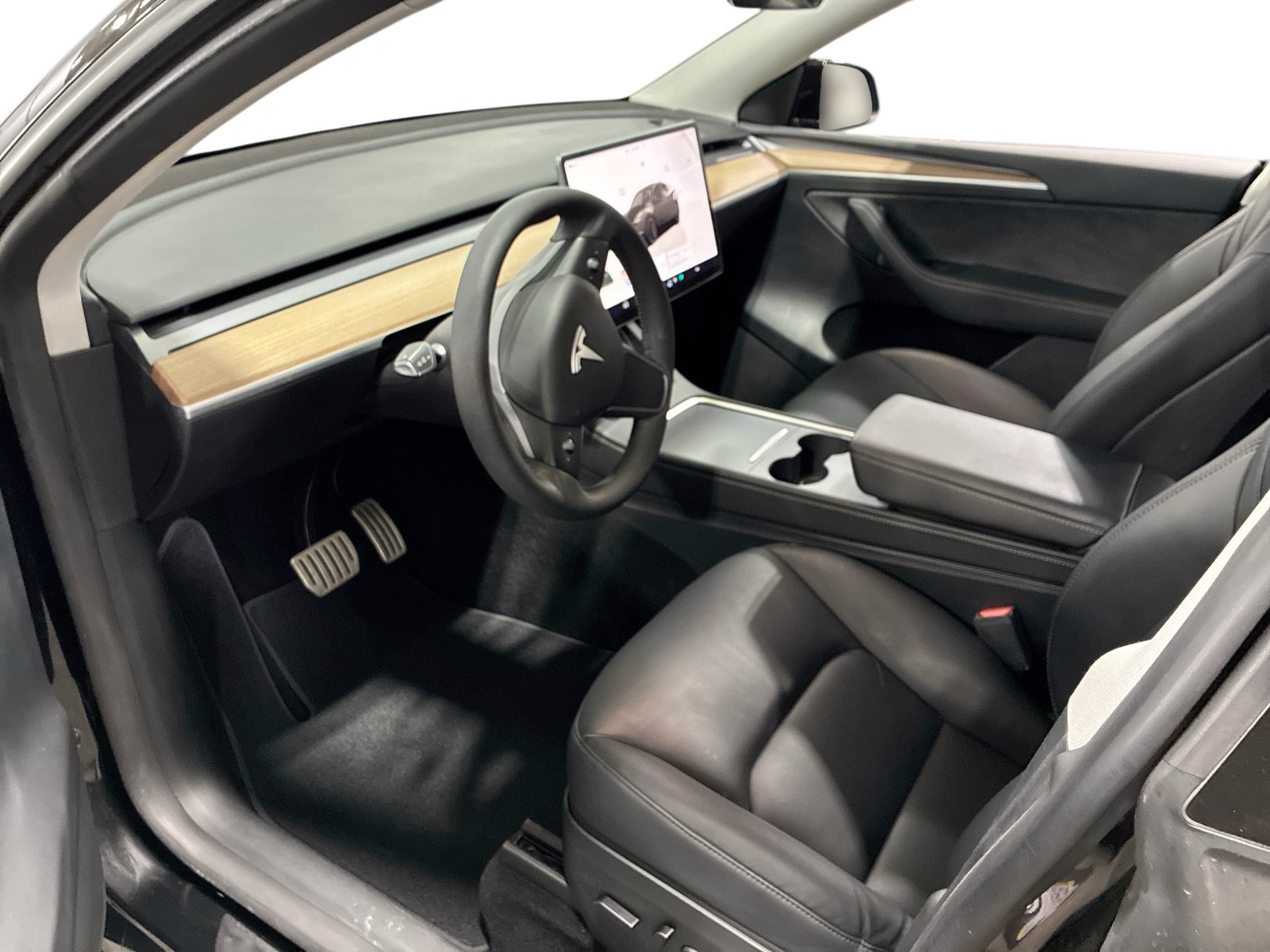 Certified 2023 Tesla Model Y Performance AWD/4WD image 9