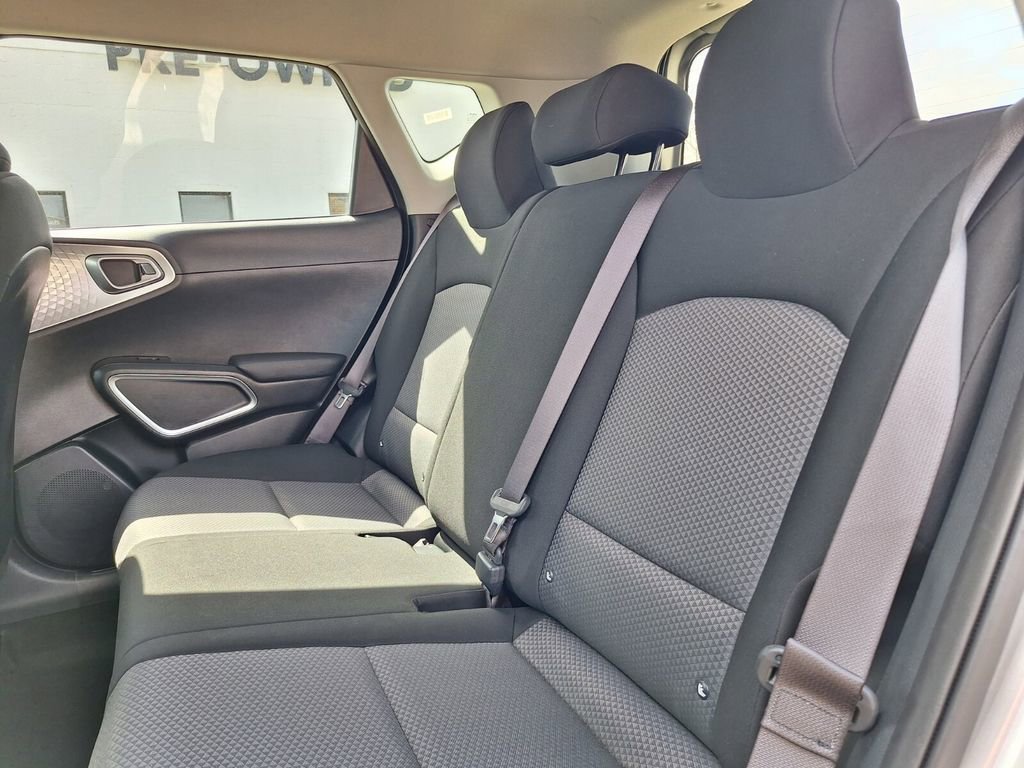 Used 2024 Kia Soul LX w/ Option Group 015 image 22