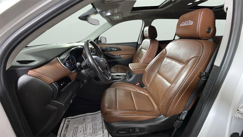 Used 2021 Chevrolet Traverse High Country w/ LPO, 'HIT The Road' Package image 17