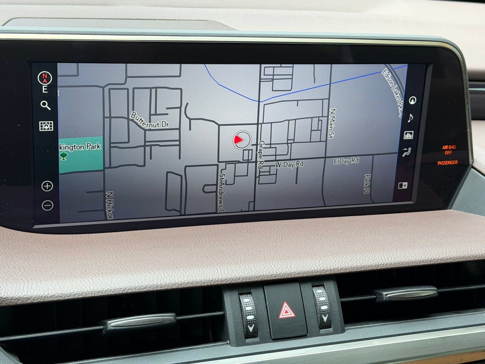 Certified 2021 Lexus ES 300h Ultra Luxury FWD image 26