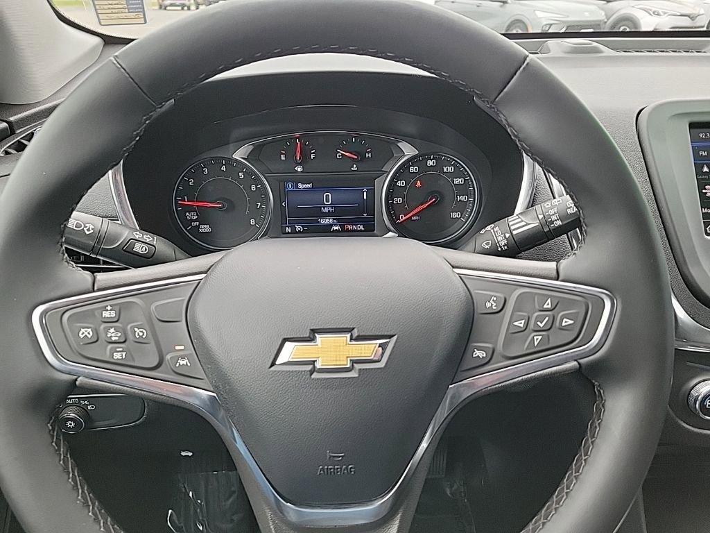 Used 2024 Chevrolet Equinox LT AWD/4WD image 14
