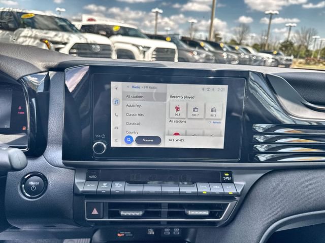 Used 2025 Toyota Camry LE image 25