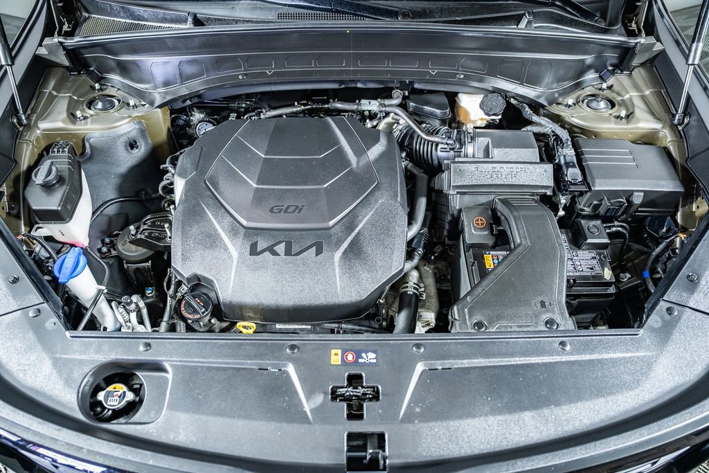 Used 2022 Kia Telluride SX w/ SX Prestige Package image 21