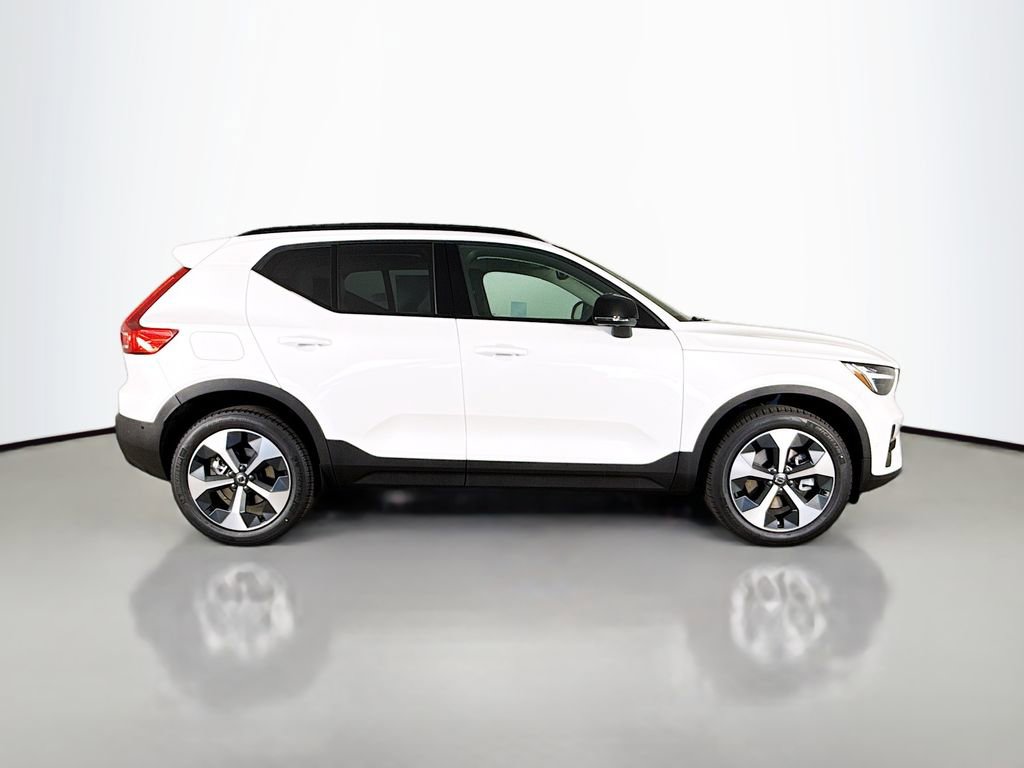 New 2026 Volvo XC40 B5 Plus w/ Protection Package Premier image 8