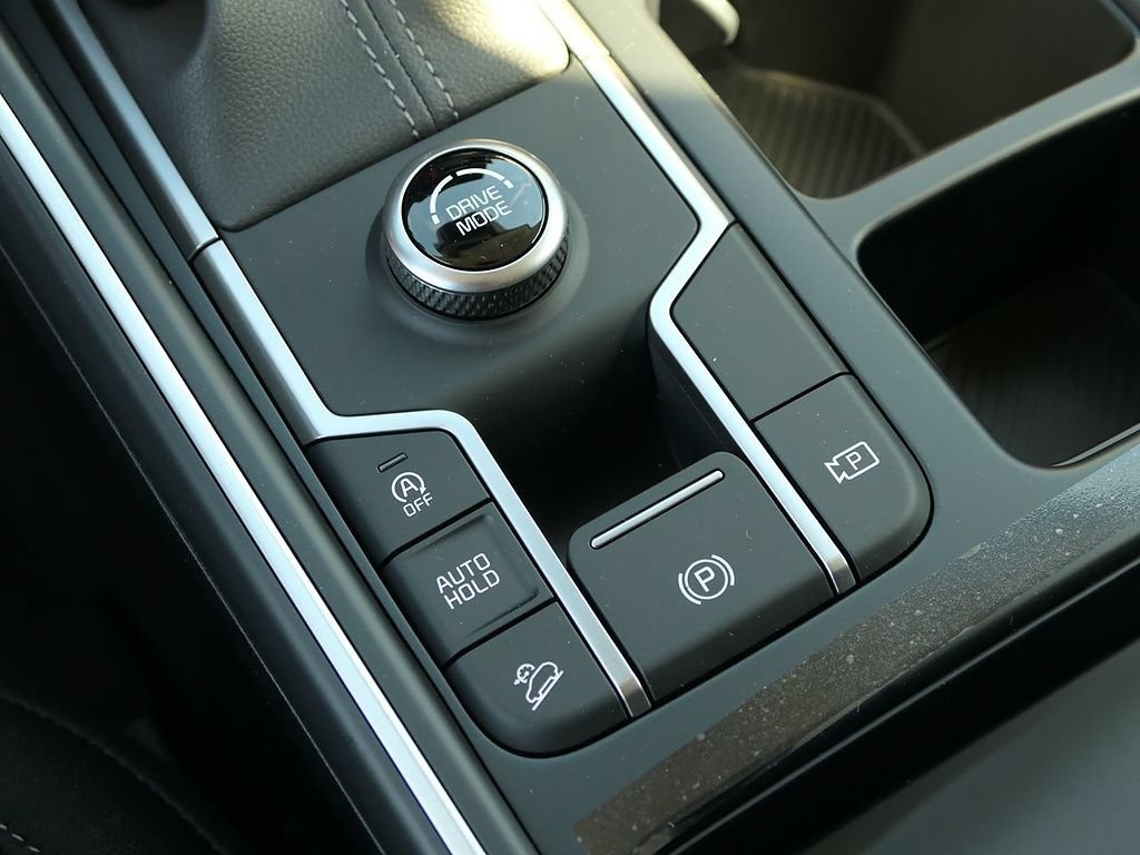 New 2026 Kia Sorento LX FWD image 48