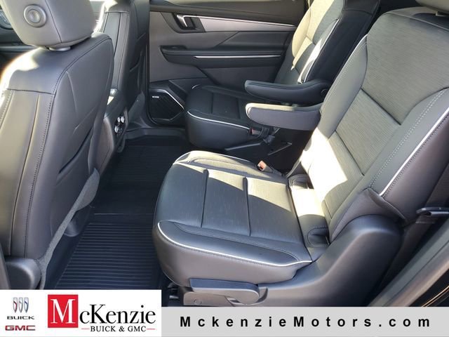 New 2026 Buick Enclave Sport Touring w/ LPO, Floor Liner Package AWD/4WD image 20