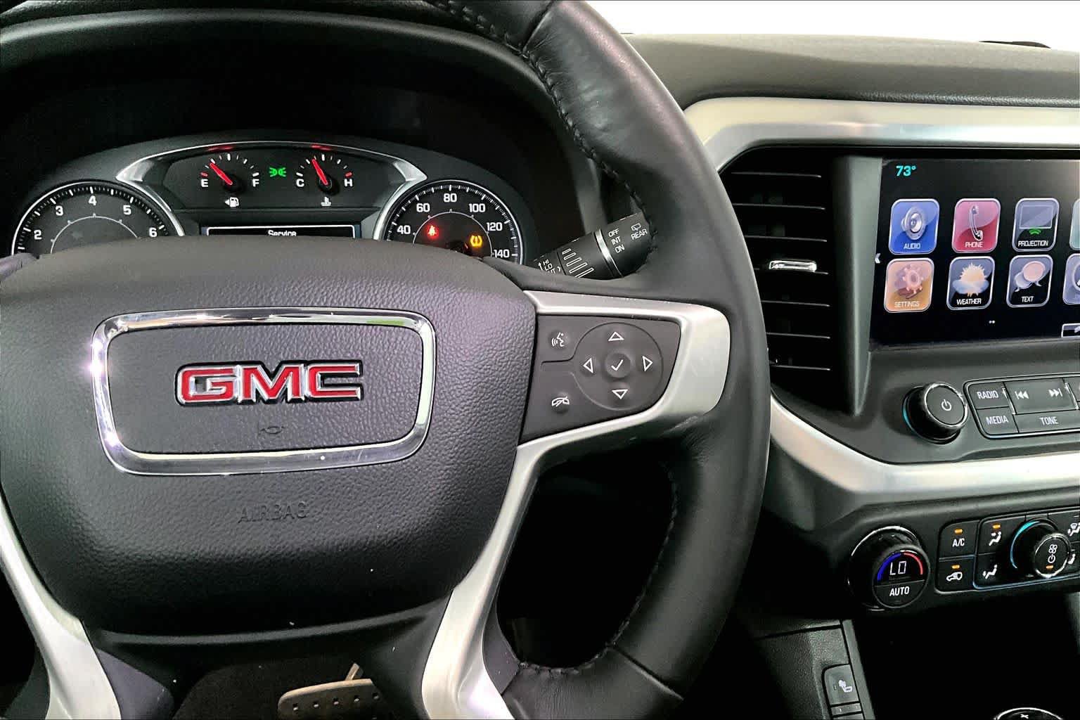 Used 2017 GMC Acadia SLT AWD/4WD image 25