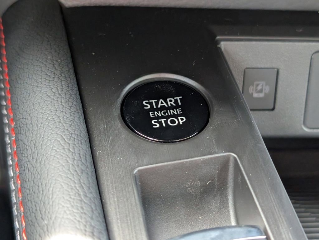 New 2026 Nissan Kicks SR image 28