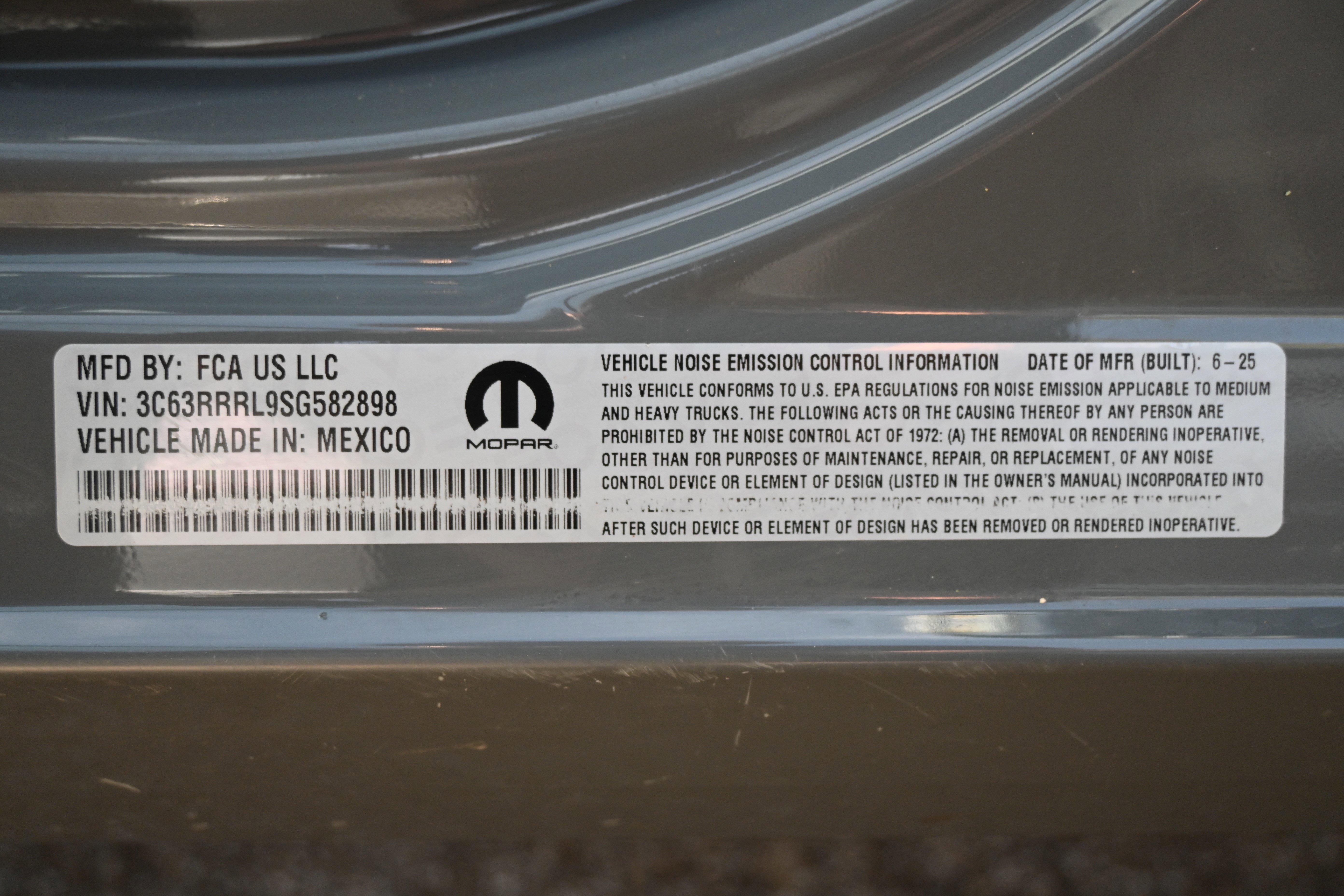 Used 2025 RAM 3500 Limited image 39