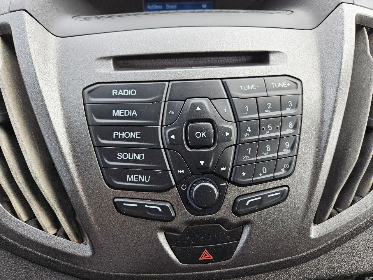 Used 2018 Ford Transit 350 XL image 31