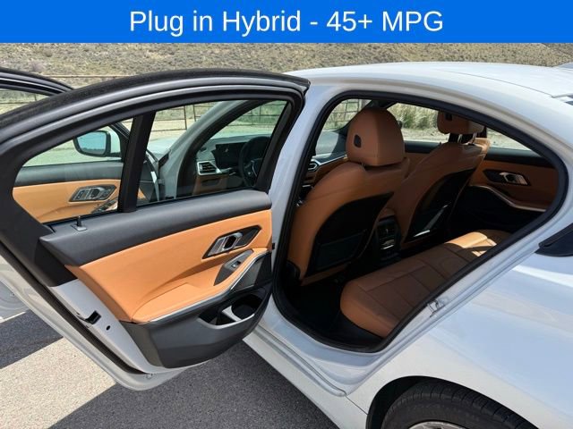 Used 2023 BMW 330e xDrive w/ Driving Assistance Package image 26