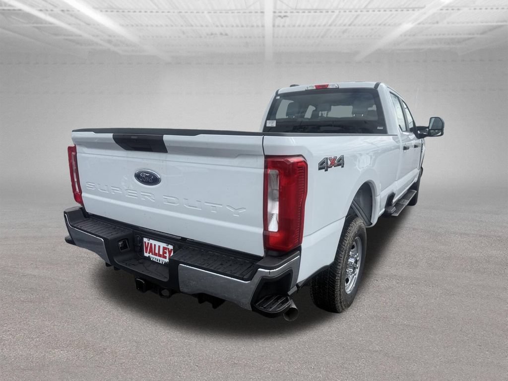 New 2026 Ford F250 XL w/ XL Chrome Package AWD/4WD image 3