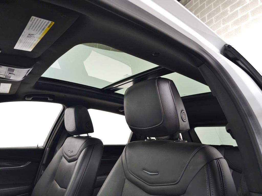 Certified 2024 Cadillac XT5 Sportv AWD/4WD image 19