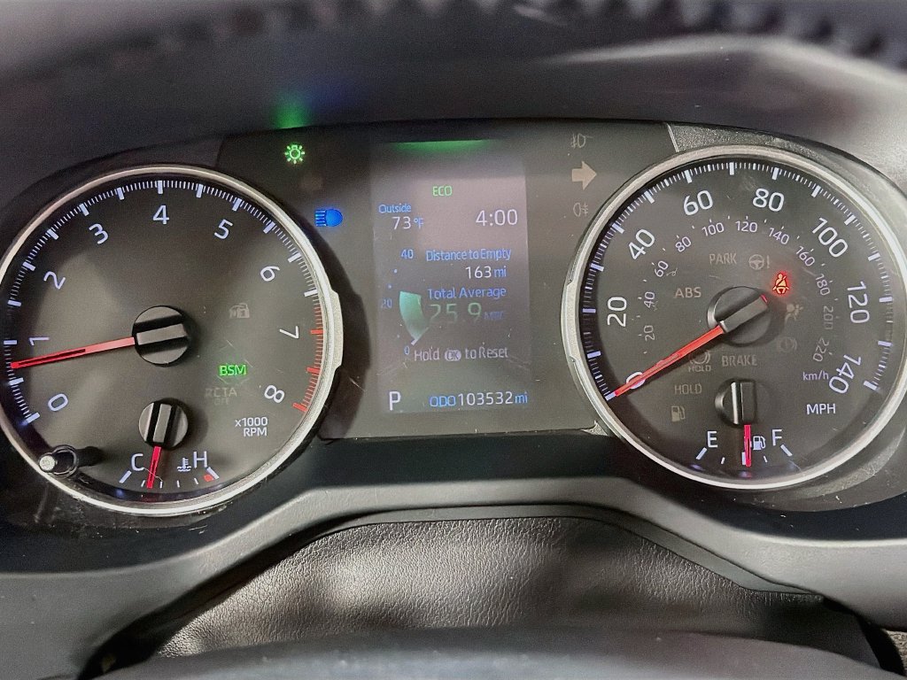 Used 2020 Toyota RAV4 XLE Premium AWD/4WD image 21