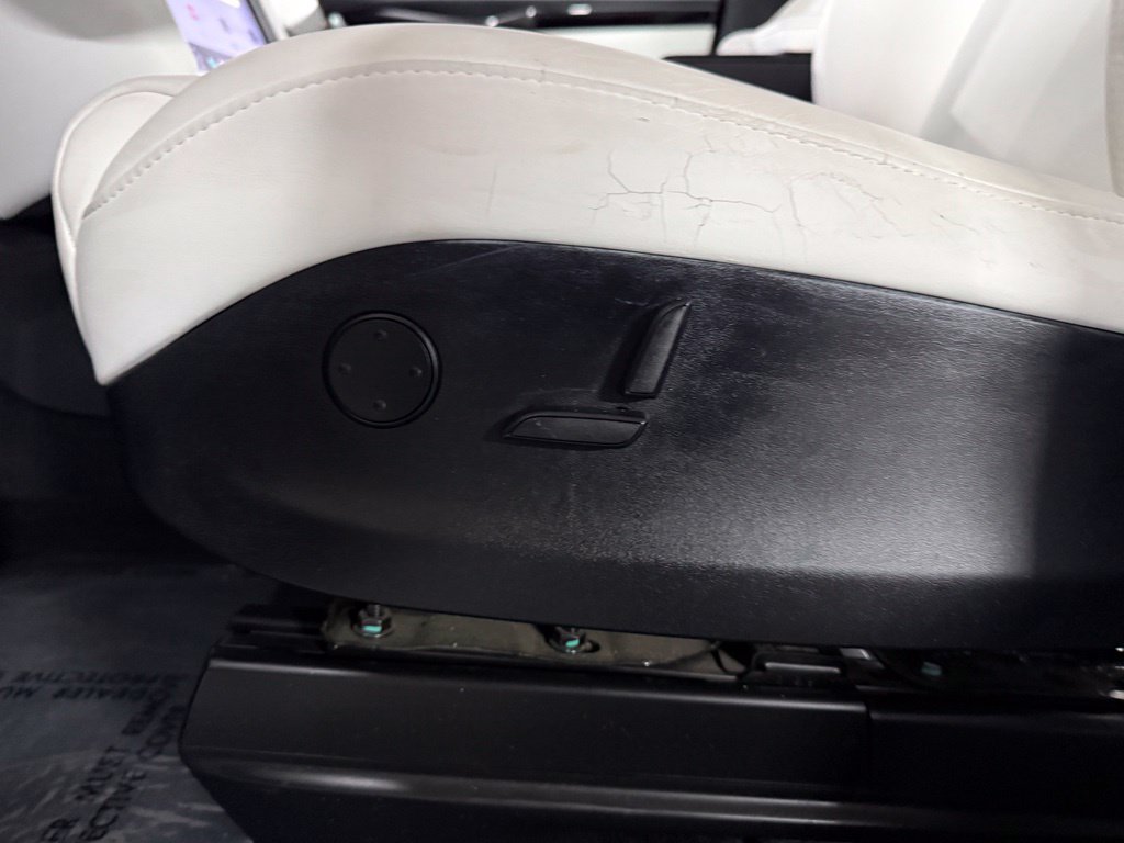 Used 2019 Tesla Model X Long Range AWD/4WD image 21