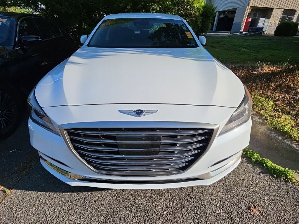 Used 2019 Genesis G80 3.8 RWD image 5