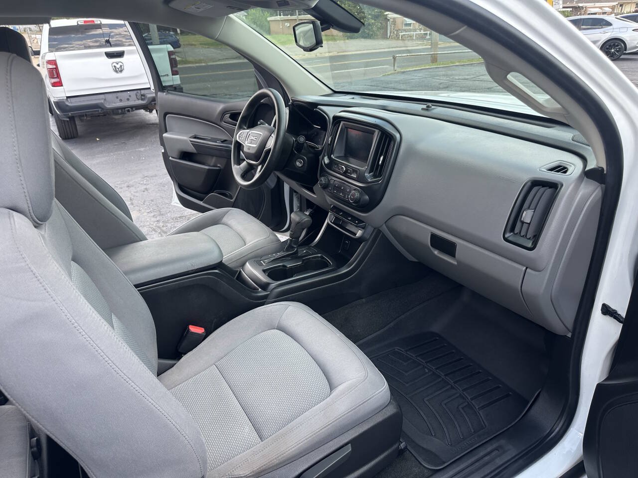 Used 2018 GMC Canyon W/T w/ Convenience Package RWD image 17