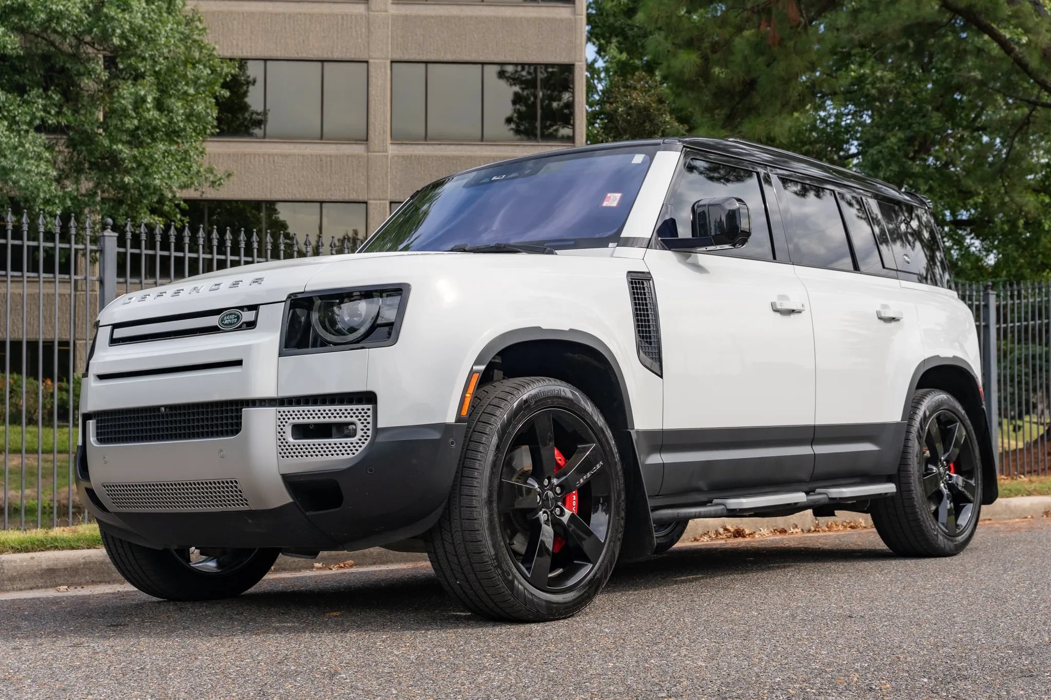 Used 2022 Land Rover Defender 110 SE