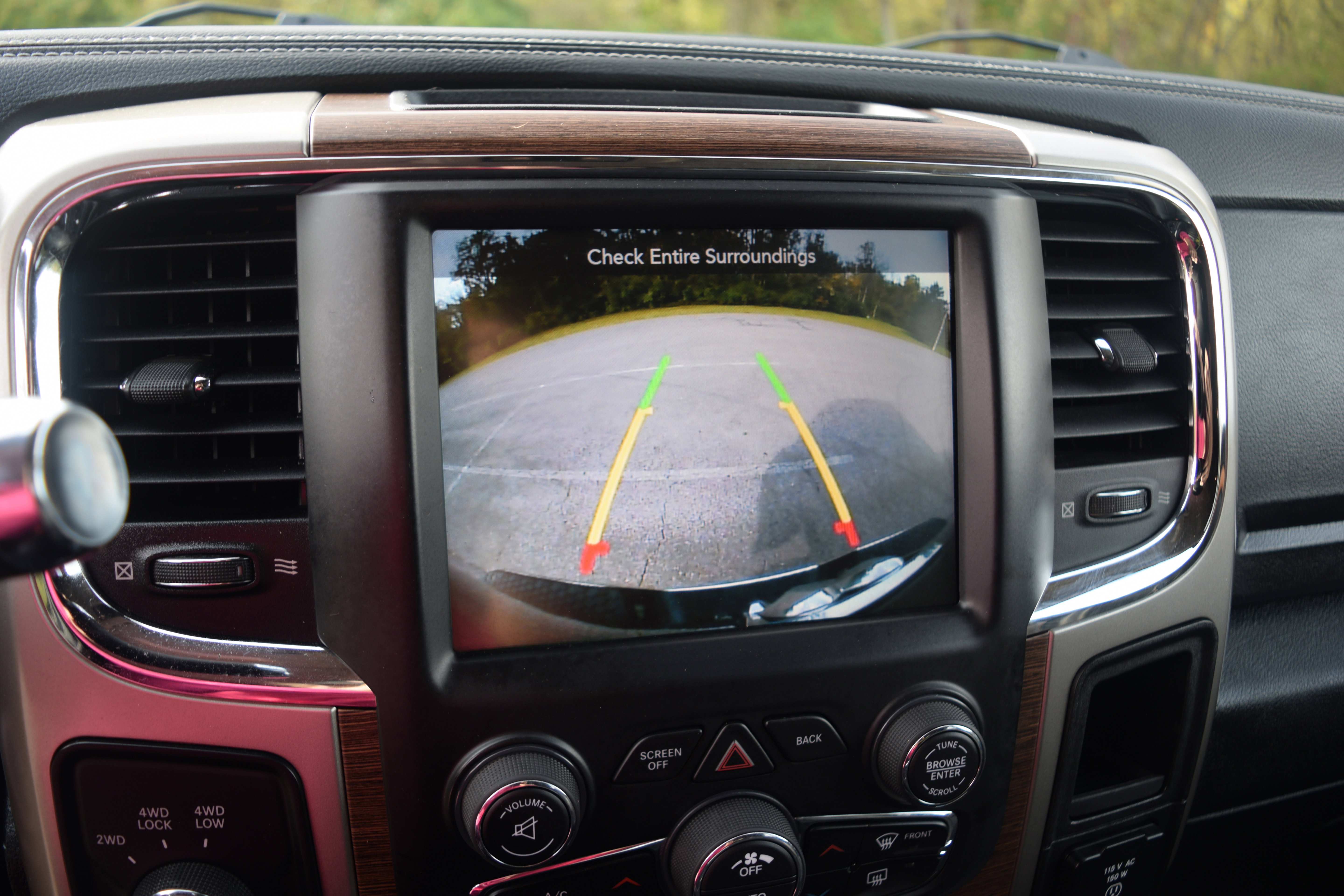 Used 2015 RAM 2500 Laramie image 9