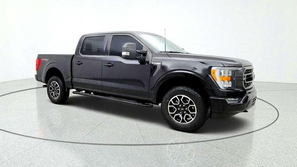 Used 2023 Ford F150 XLT w/ Equipment Group 302A High AWD/4WD image 3