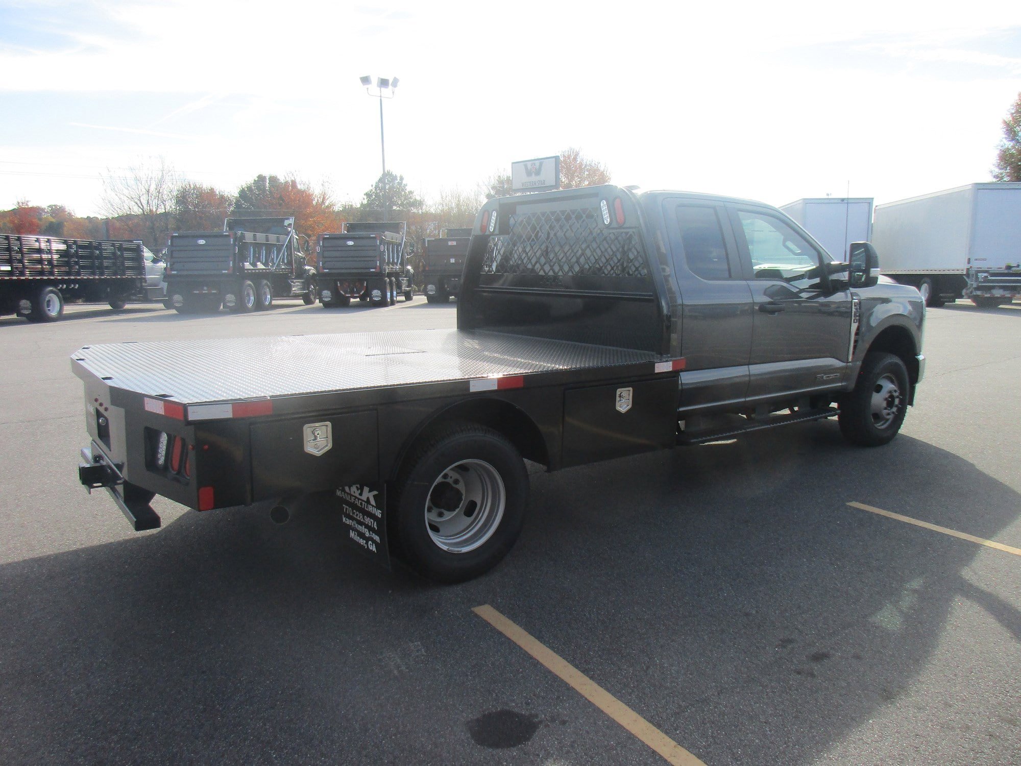 New 2026 Ford F350 XL w/ XL Chrome Package AWD/4WD image 5