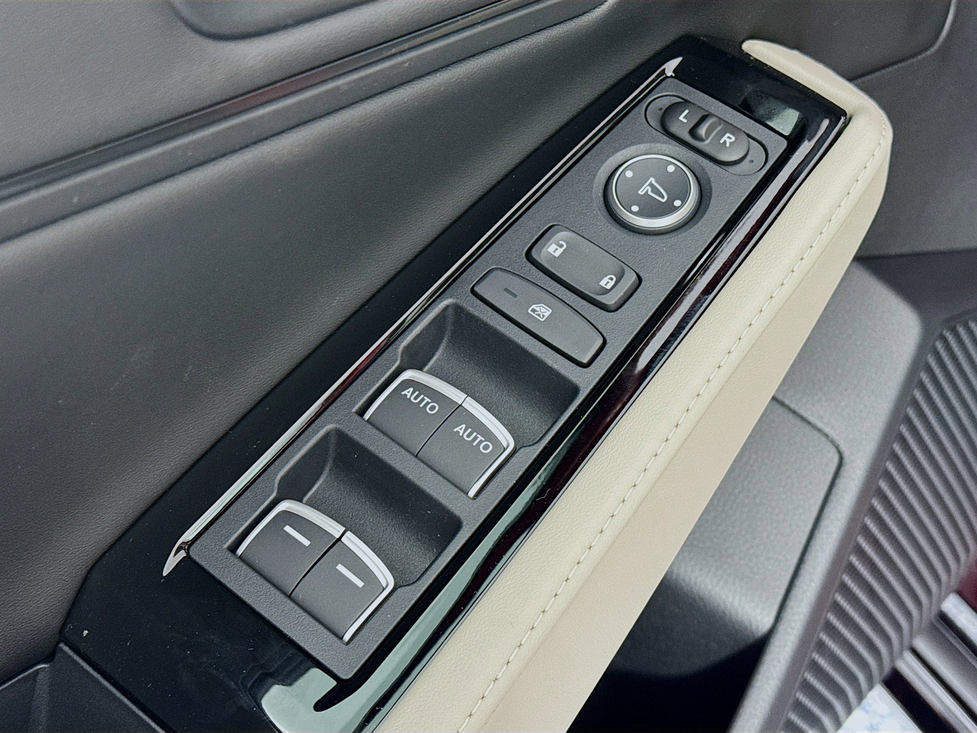 New 2026 Honda Accord Touring image 18
