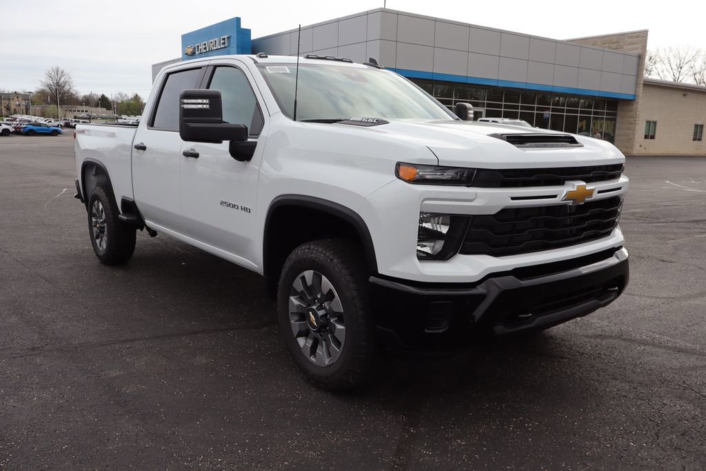New 2026 Chevrolet Silverado 2500 Custom image 2