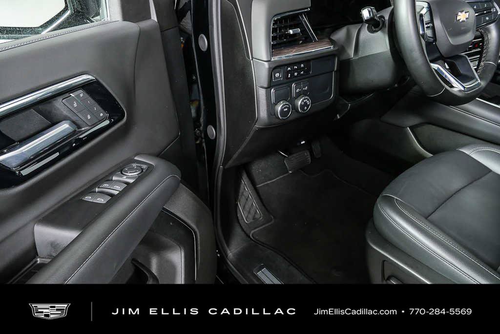 Used 2025 Chevrolet Tahoe LT RWD image 7