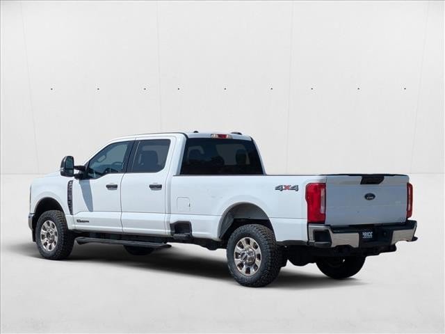 Used 2024 Ford F350 XLT image 5