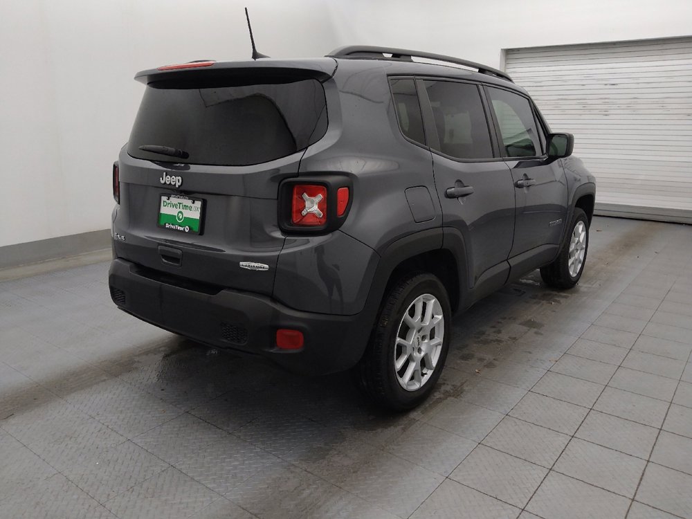 Used 2022 Jeep Renegade Latitude w/ Sun/Sound Group image 9