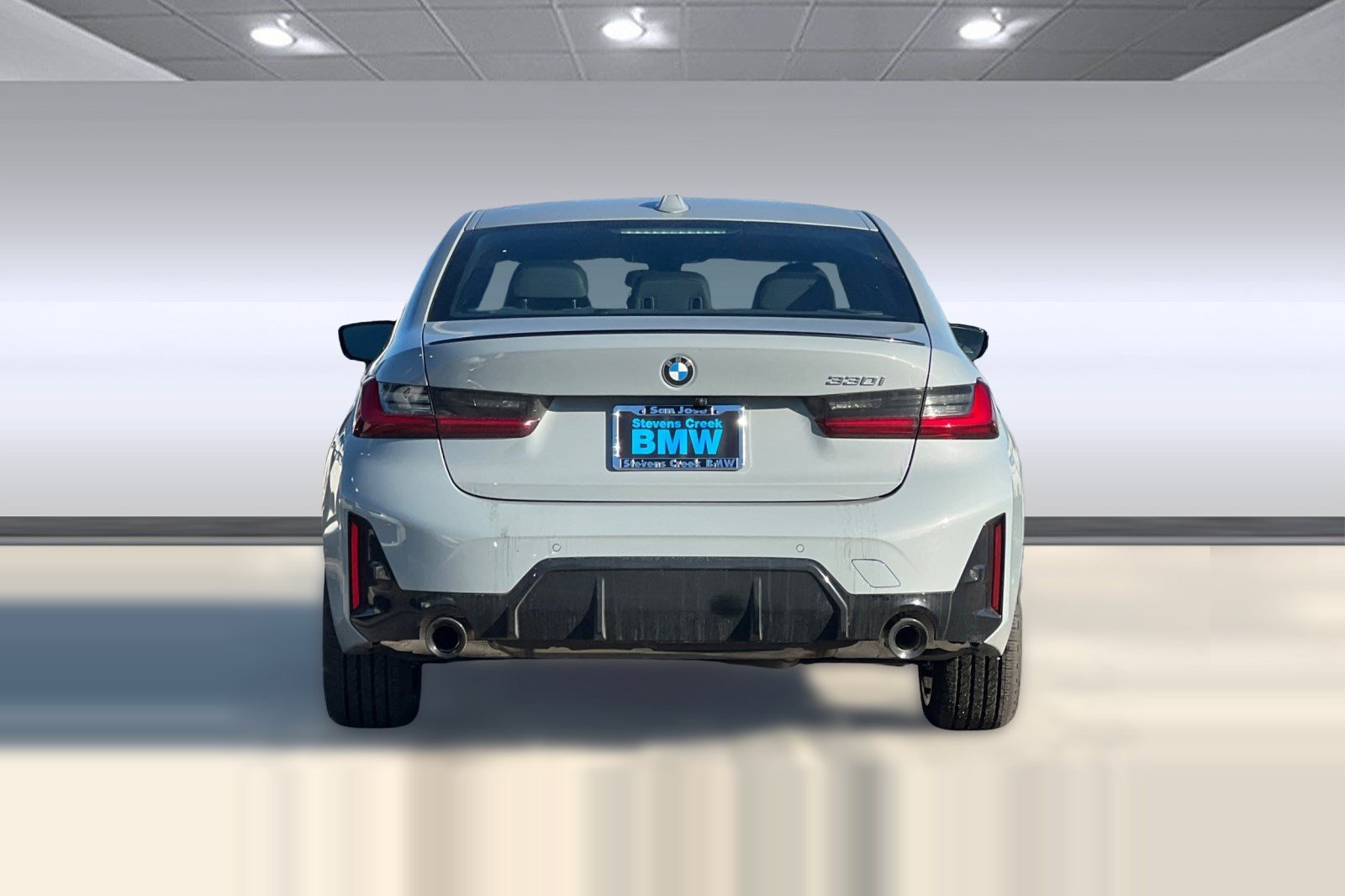 Used 2026 BMW 330i Sedan w/ M Sport Package RWD image 10