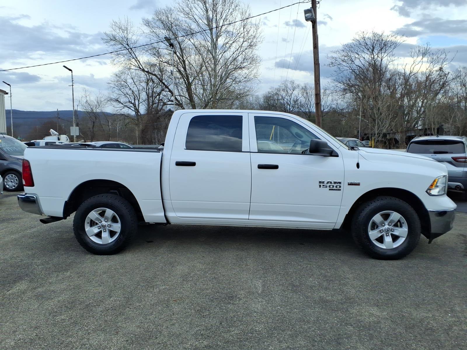Used 2023 RAM 1500 Classic SLT w/ Protection Group AWD/4WD image 2