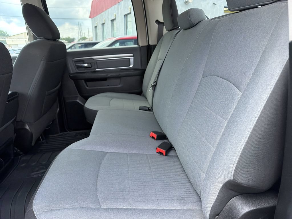Used 2023 RAM 1500 Classic SLT w/ Electronics Group AWD/4WD image 13