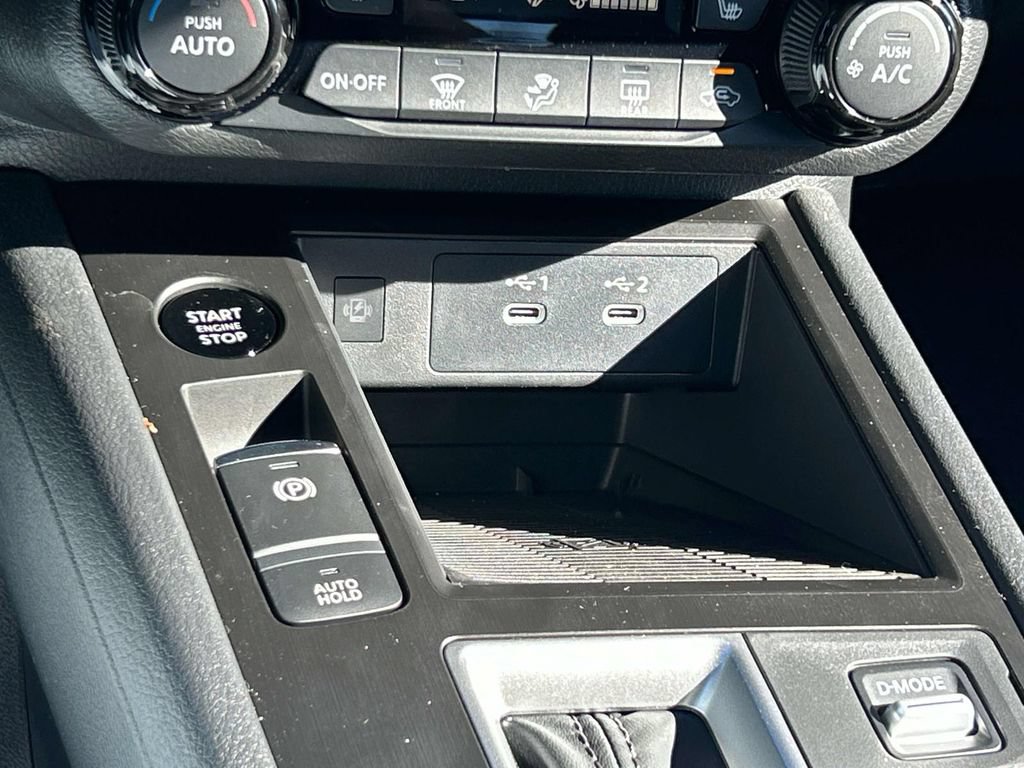 New 2026 Nissan Kicks SV w/ SV Premium Package FWD image 29