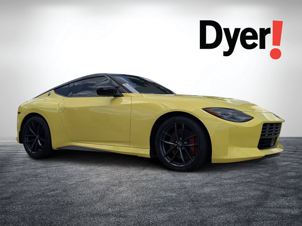 Used 2024 Nissan Z Performance w/ Floor Mat Package RWD image 1