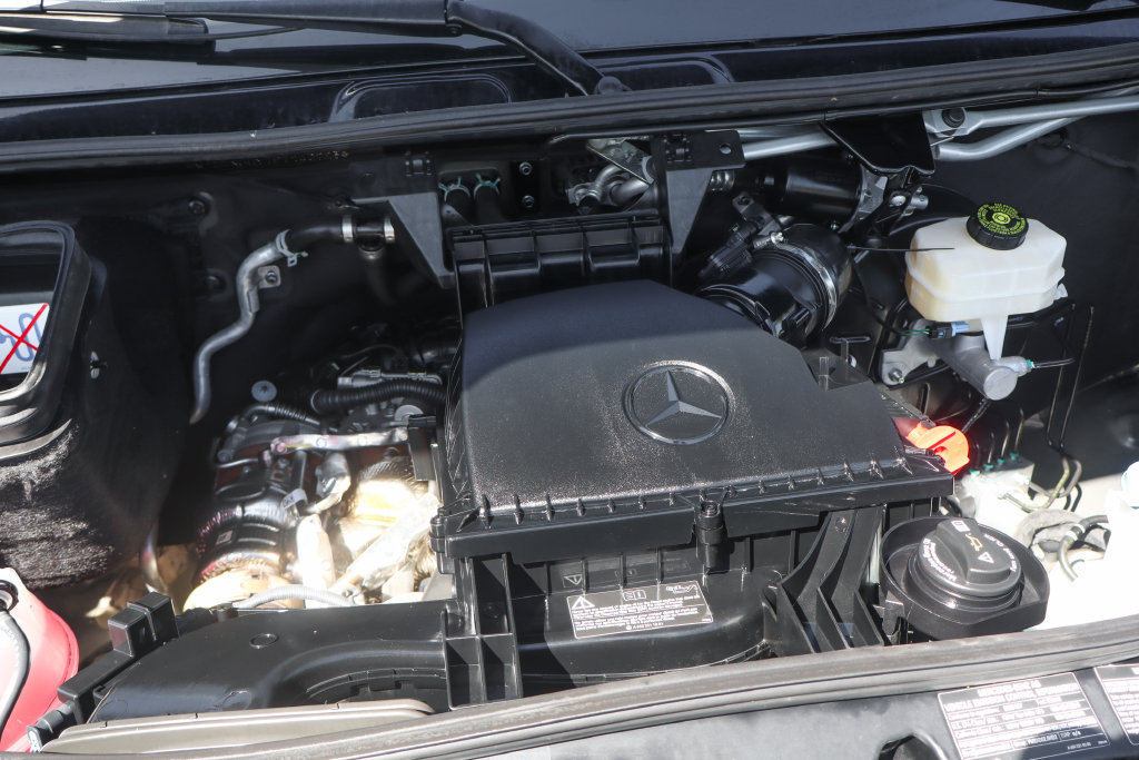 Used 2023 Mercedes-Benz Sprinter 2500 image 16