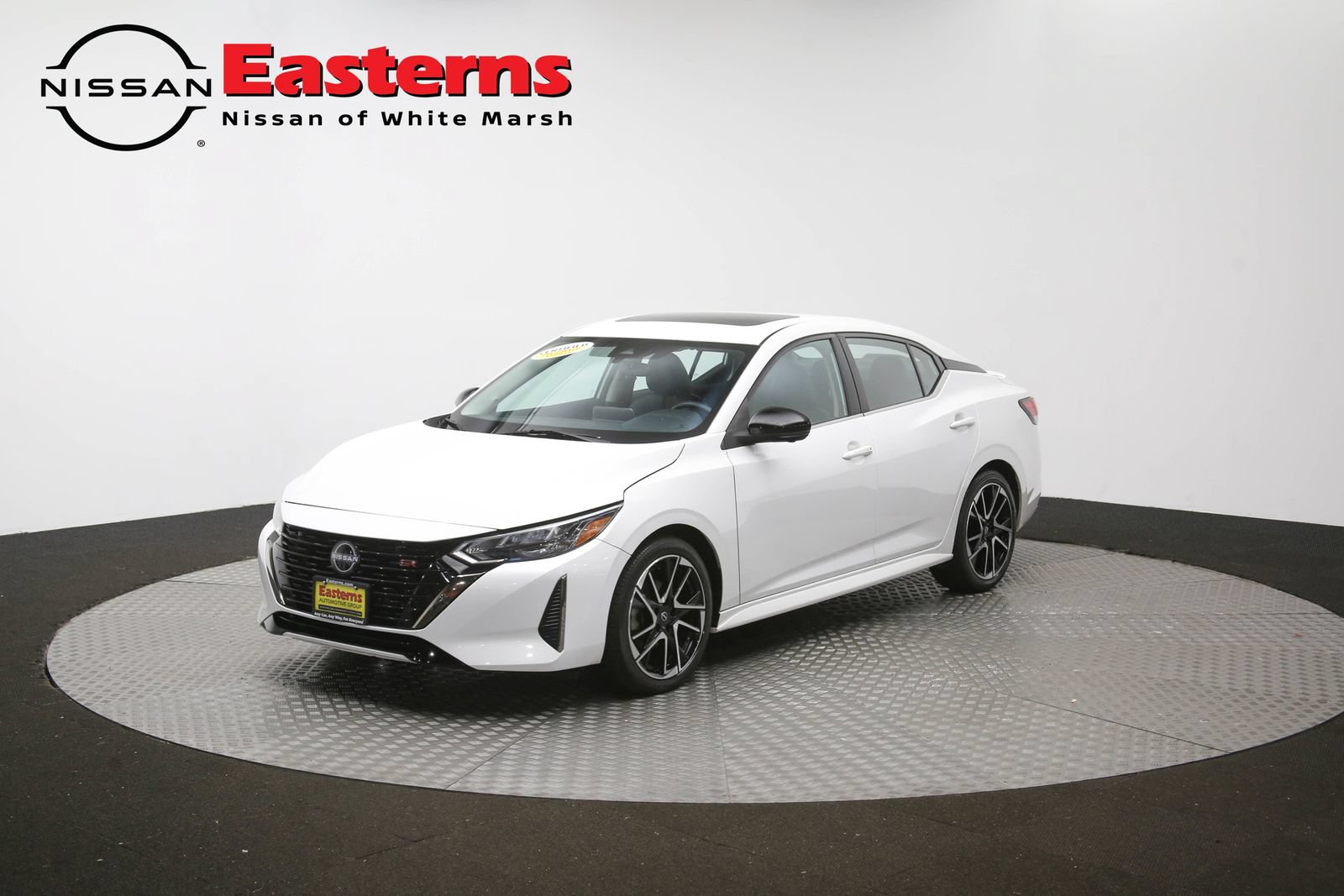 Used 2024 Nissan Sentra SR w/ SR Premium Package FWD image 55