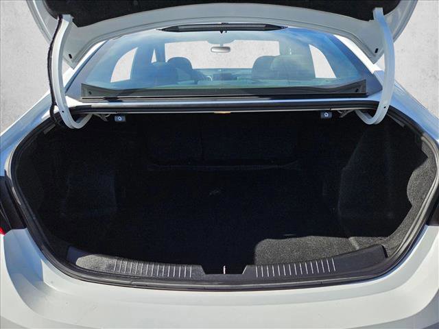 Used 2023 Chevrolet Malibu LS image 7