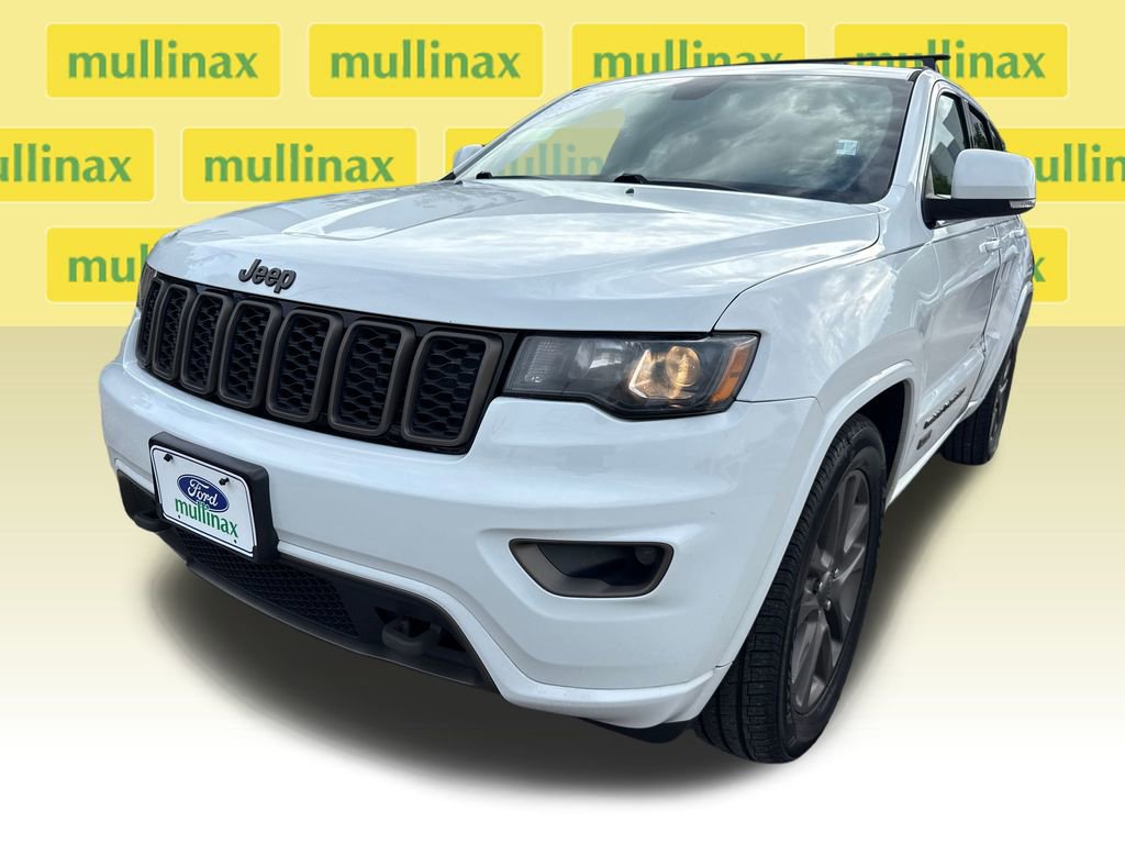 Used 2017 Jeep Grand Cherokee Limited 75th Anniversary image 11