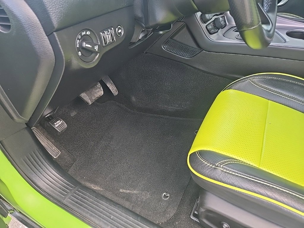 Used 2023 Dodge Challenger SXT w/ Blacktop Package image 34