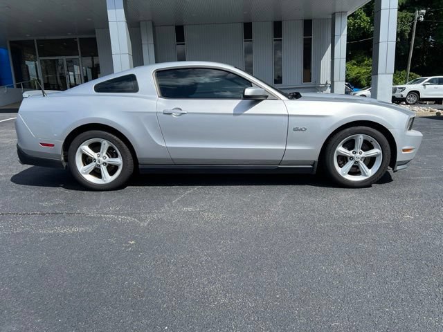 Used 2011 Ford Mustang GT Premium w/ Comfort Pkg RWD image 9