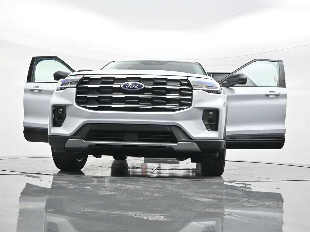 New 2026 Ford Explorer Active w/ Active Comfort Package AWD/4WD image 45