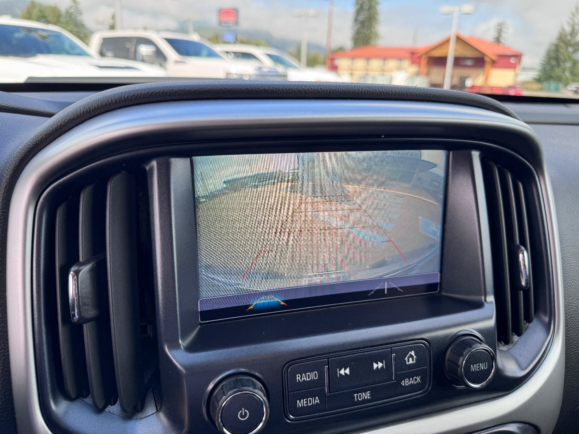 Used 2018 Chevrolet Colorado ZR2 AWD/4WD image 30