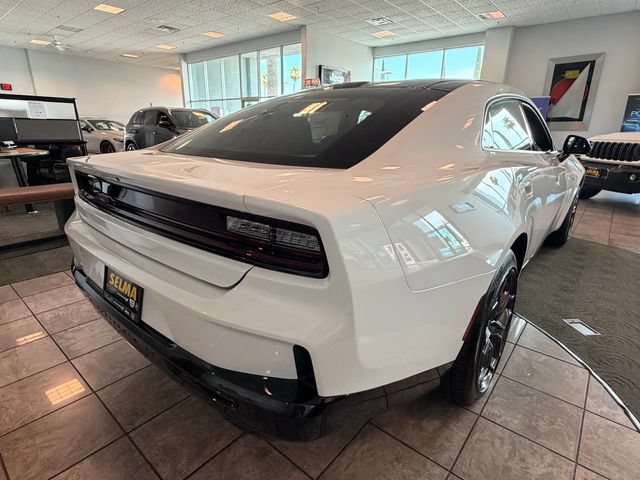 New 2026 Dodge Charger R/T w/ Blacktop Package AWD/4WD image 4
