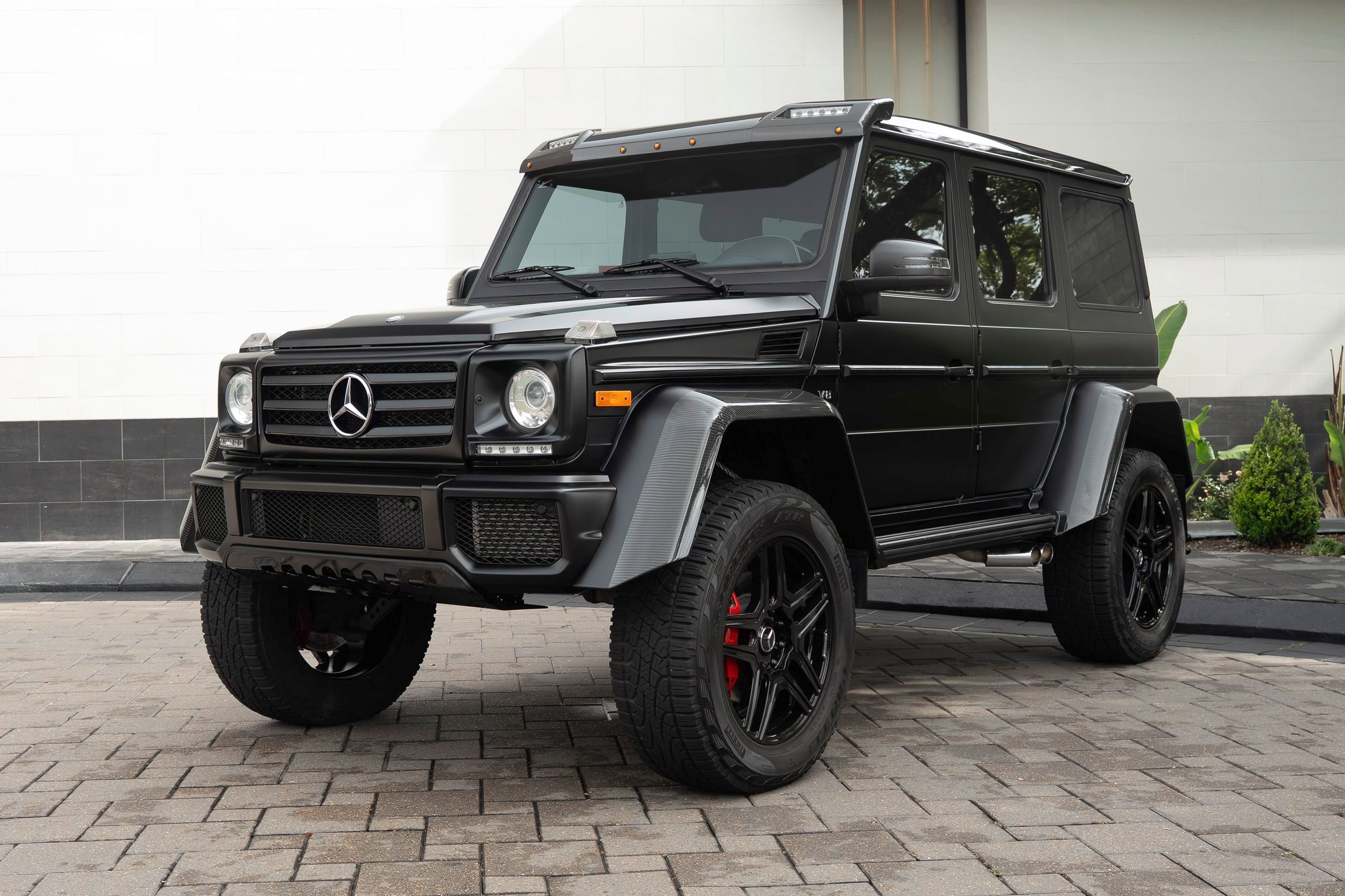 Used 2017 Mercedes-Benz G 550 Squared image 22