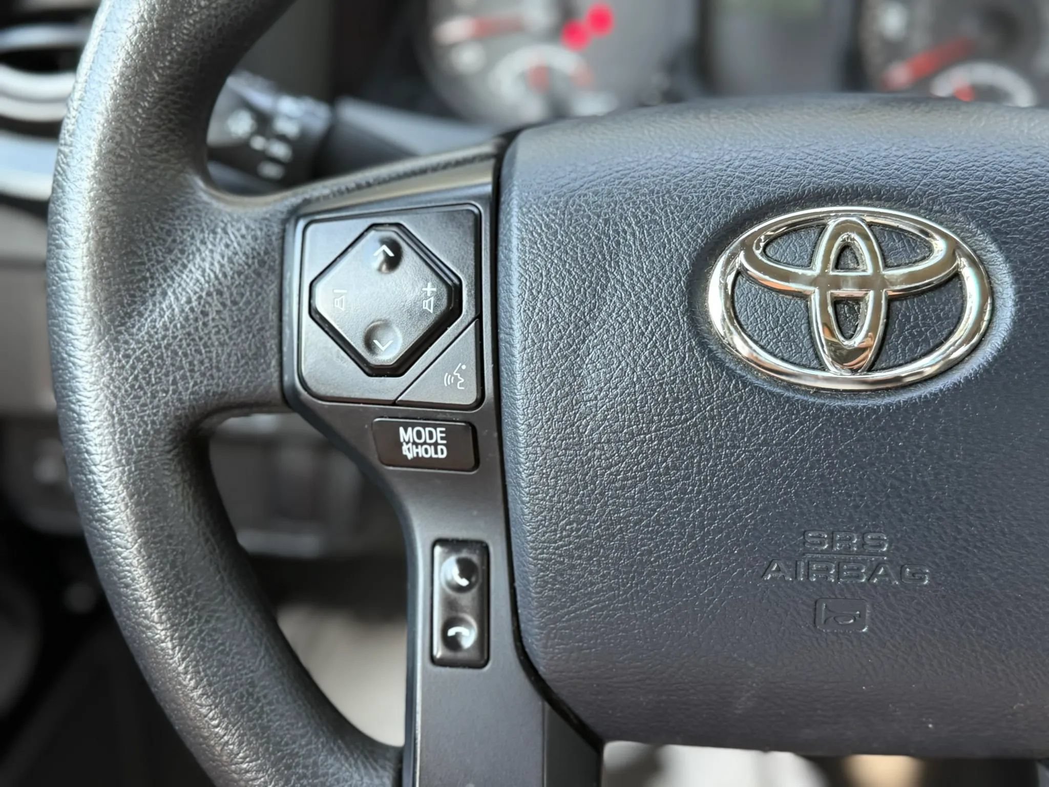 Used 2016 Toyota Tacoma SR w/ SR Convenience Package RWD image 26