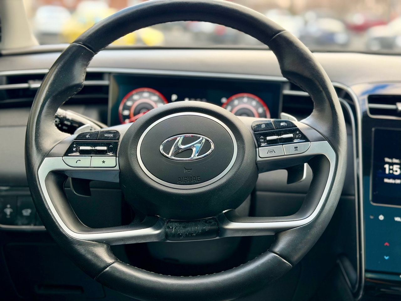 Used 2024 Hyundai Tucson Limited image 15