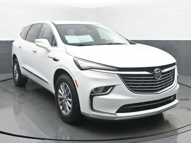 Used 2024 Buick Enclave Premium FWD image 7