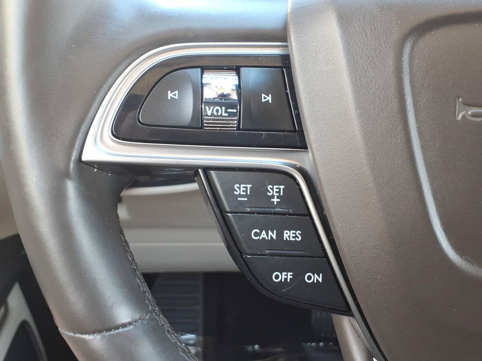 Certified 2020 Lincoln Nautilus Reserve AWD/4WD image 16